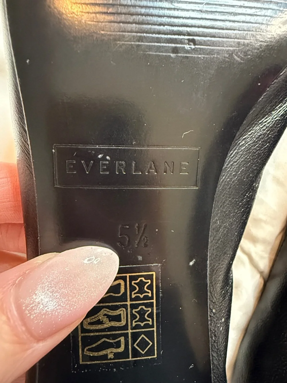 Everlane The Day Heel Black Leather Shoes Size 5.5 Minimal Classic NWOB Chic